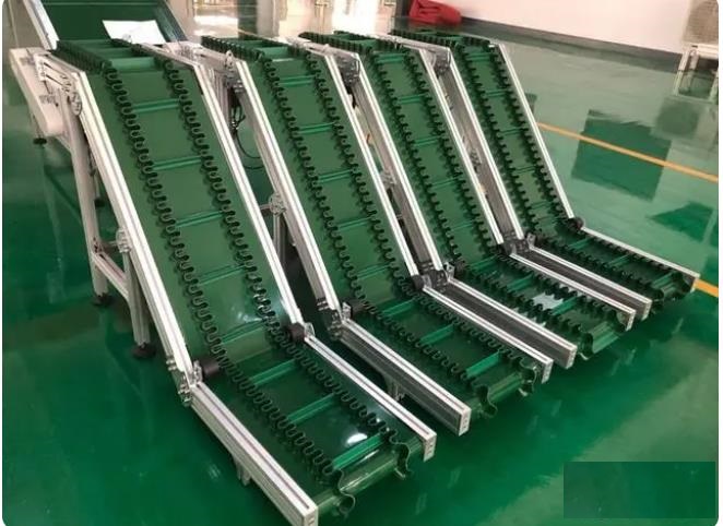 臨沂Z型裙邊皮帶輸送機